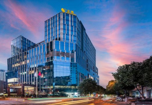 Golden Eagle Summit Hotel KunmingOver view