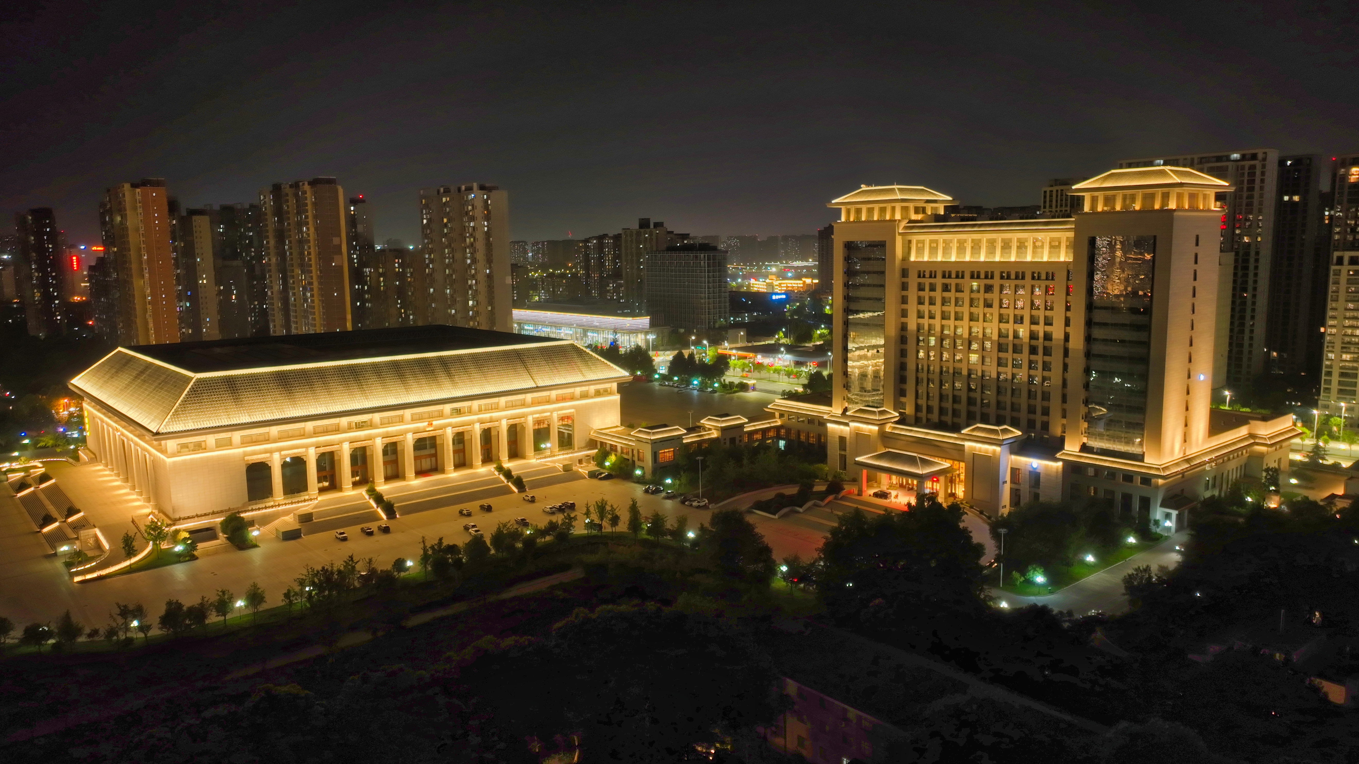 Grand Shaanxi HotelOver view
