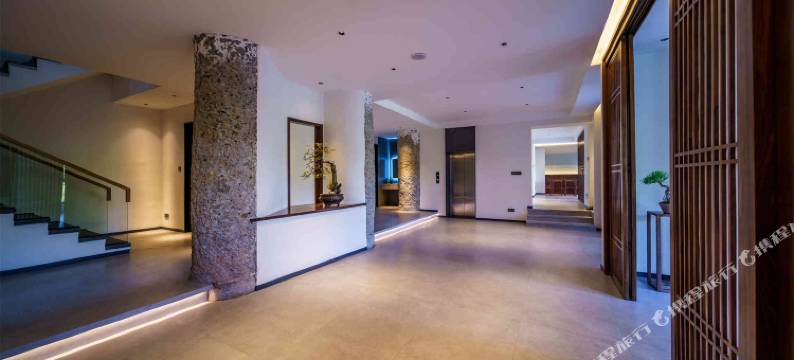 武夷山月伴溪水茶宿图片