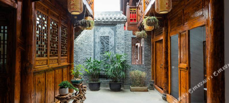 阆中银河丝苑民宿图片