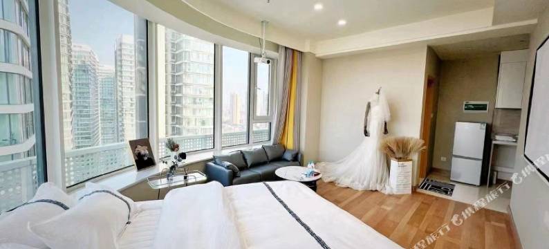 夜耶精品公寓(辽宁大学店)图片