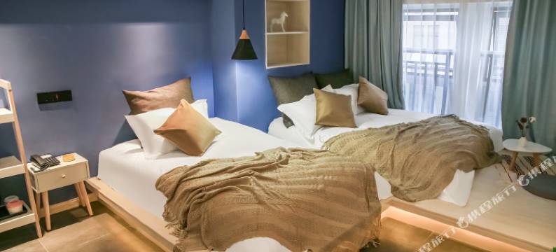 23度酒店(重庆蔡家地铁站店)图片