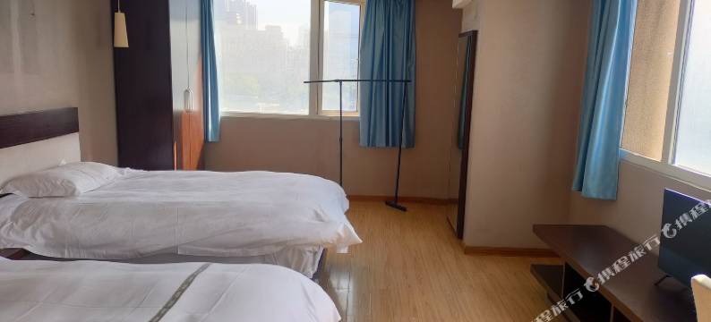 武汉77优品酒店(汉口火车站店)图片