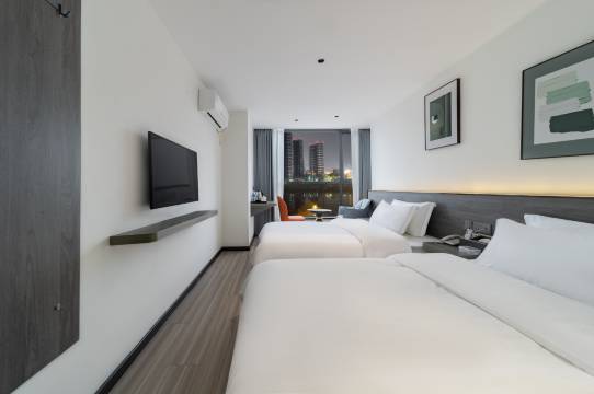 临江仙居酒店(绵阳高铁站安昌桥店)