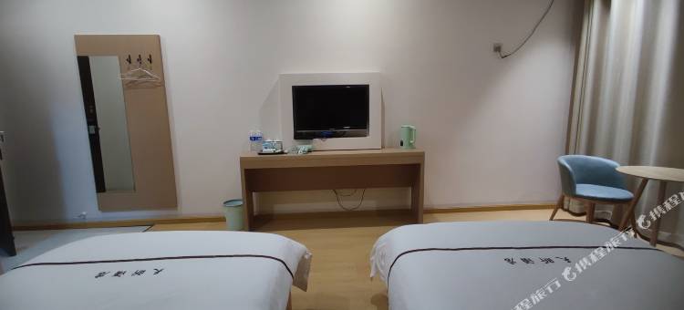 天昕酒店(蒙自新天地步行街店)图片