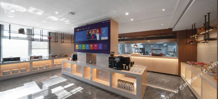 云澜印象智慧酒店(鲲鹏广场方圆荟店)图片