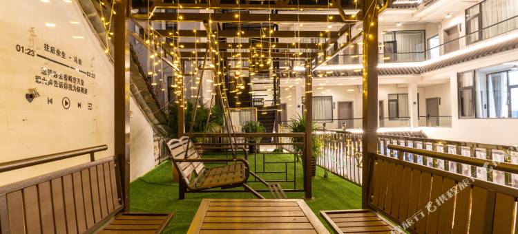 大理一米阳光客栈(月溪村北路分店)图片