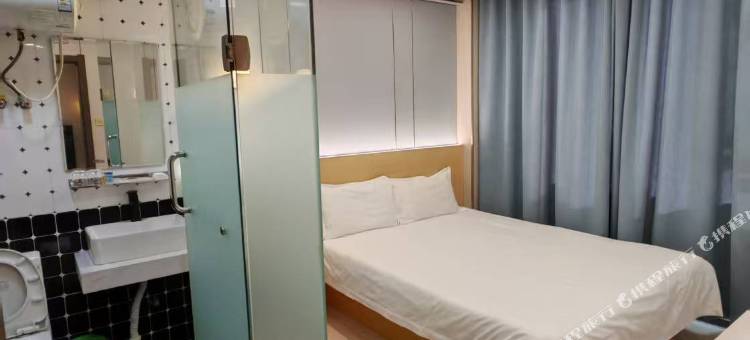 吉林爱家时尚宾馆(九站农校科技学院店)图片