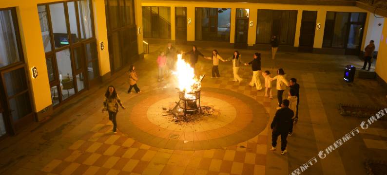 屿你火山民宿(乌兰哈达火山地质公园店)图片