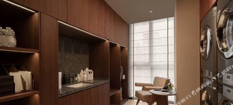 汕头万象城华山南路亚朵酒店图片