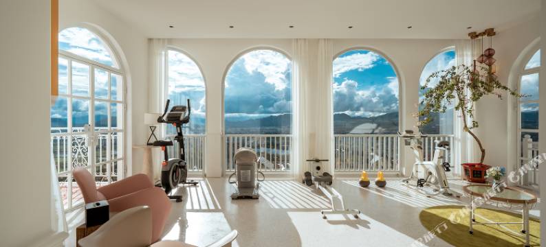 耳听·villa半山温泉酒店图片