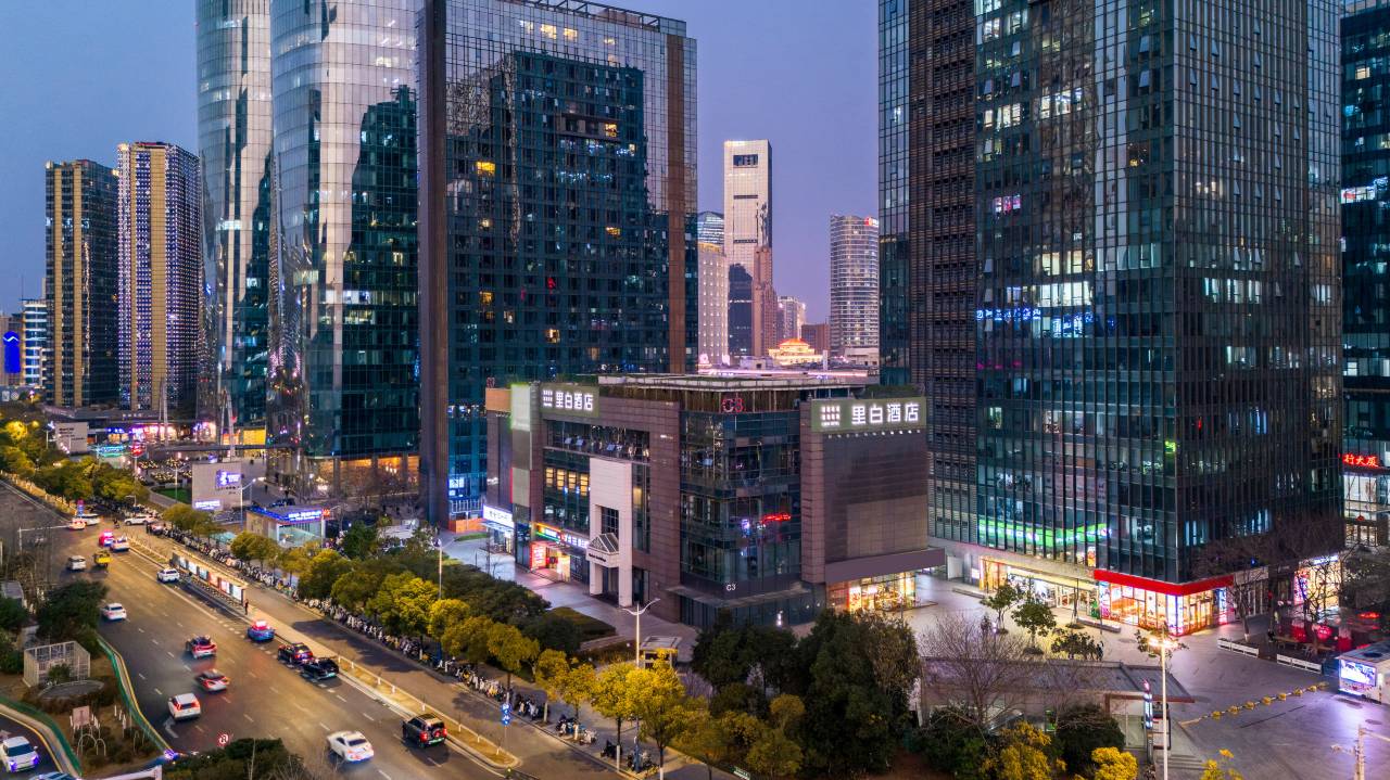 里白酒店(南昌红谷滩绿地双子塔店)图片