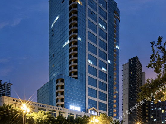 CityNote希诺酒店(广州北京路纪念堂地铁站店)