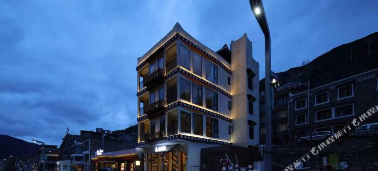 礼白丨Goodnight泡池山居(四姑娘山景区店)图片