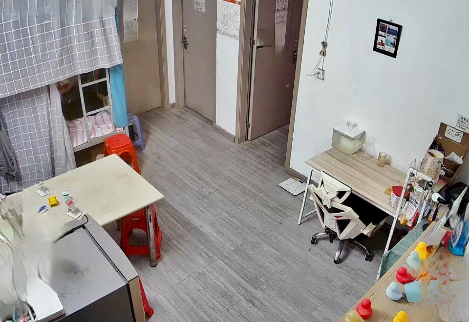 Yanmei Youth Hostel (Keyun Road Subway Station) over view