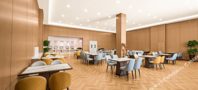 巴里岛国际酒店(乌兰察布高铁站店)图片
