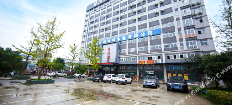 武汉径河假日酒店(耐信工业园店)图片