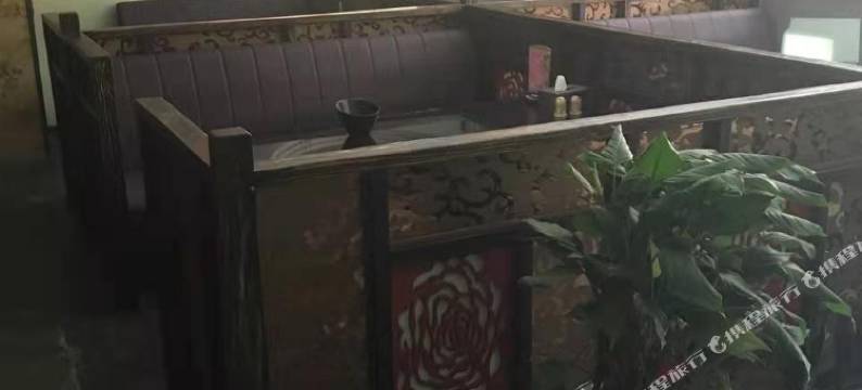 123吉曼连锁酒店(上海大宁国际武威东路地铁站店)图片