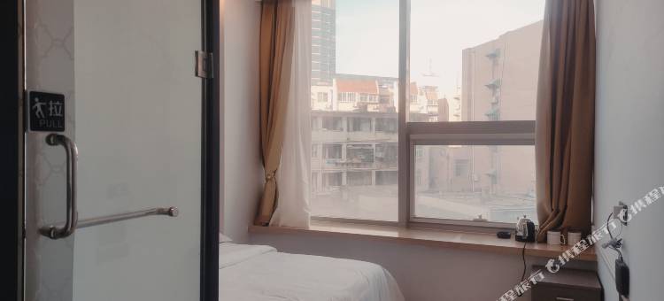 轻住宜和酒店(齐鲁医院泉城广场店)图片