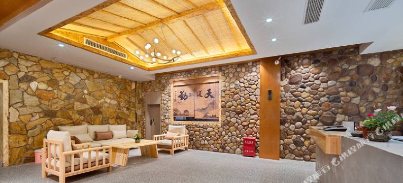 凯里栖悦花园酒店(大十字店)图片