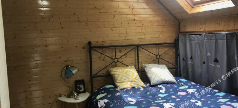 青岛地中海小胖公寓图片