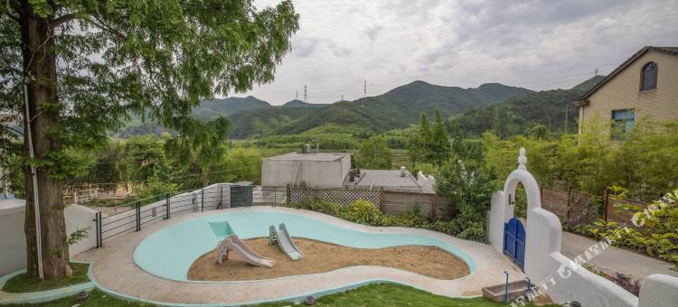 圣岛莫干温泉度假美墅图片