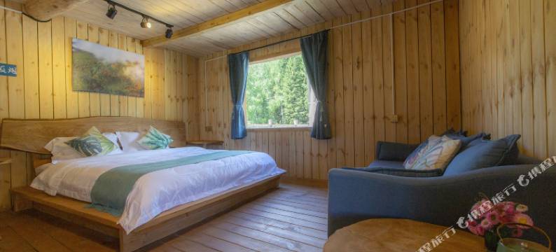 禾木时光里花园民宿图片