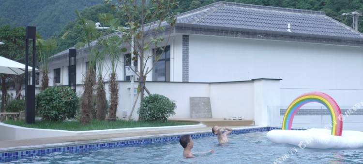 米垛漫境设计师酒店图片