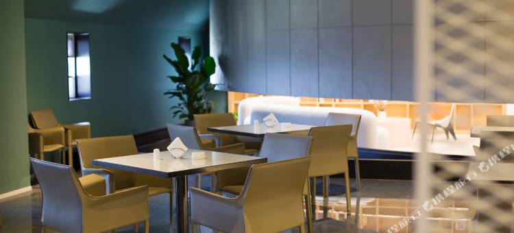 新乡来旺达轻居酒店(DL胖东来·大胖店)图片