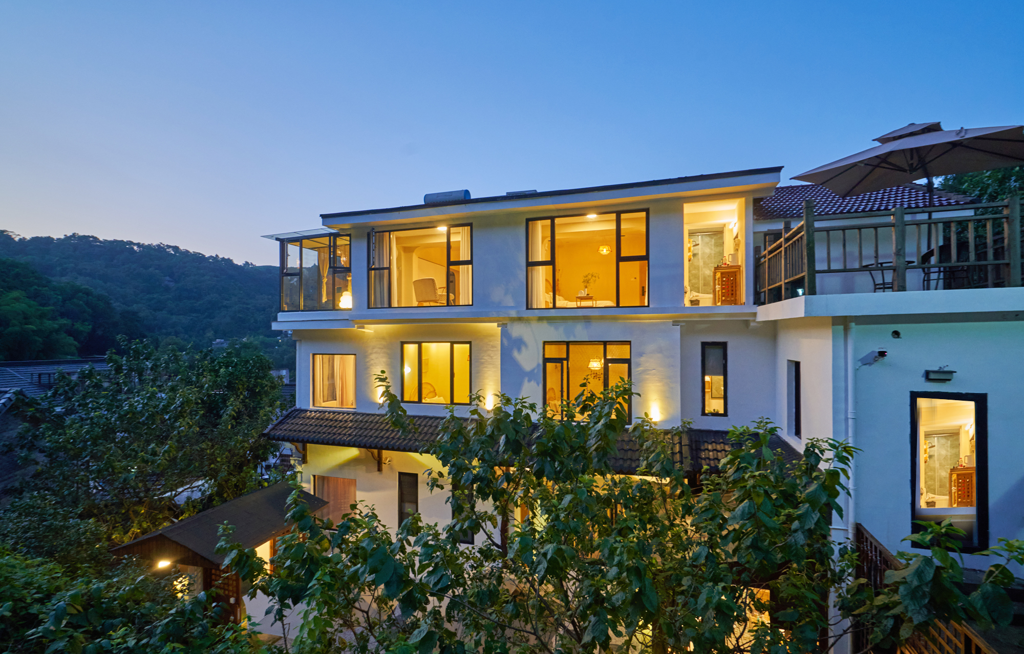 Zebao‘s Home Wabi-sabi The cherry falls  Hotel Over view