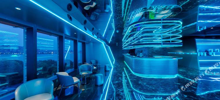 AK电竞概念酒店(武汉江汉路步行街店)图片