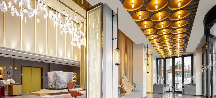 青岛胶东国际机场亚朵酒店图片