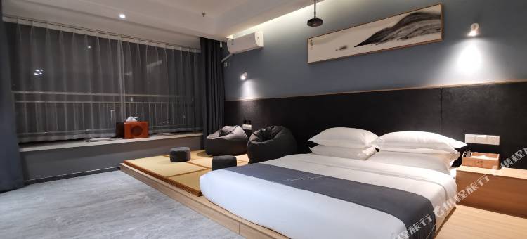 素美殿影酒店(信阳高铁东站店)图片