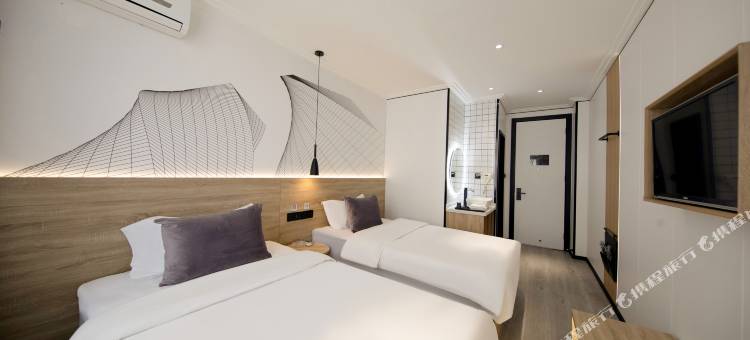 青季酒店MINI(常州恐龙园万达广场店)图片