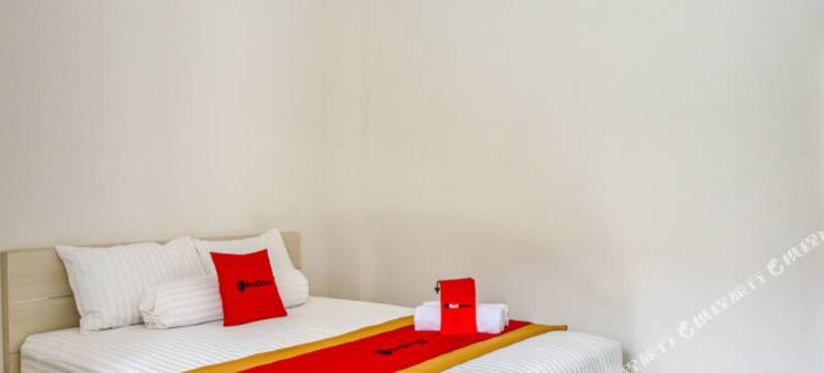 红多兹酒店@雅加尔普勒姆布兰2号(RedDoorz @ Plemburan Jakal 2)图片