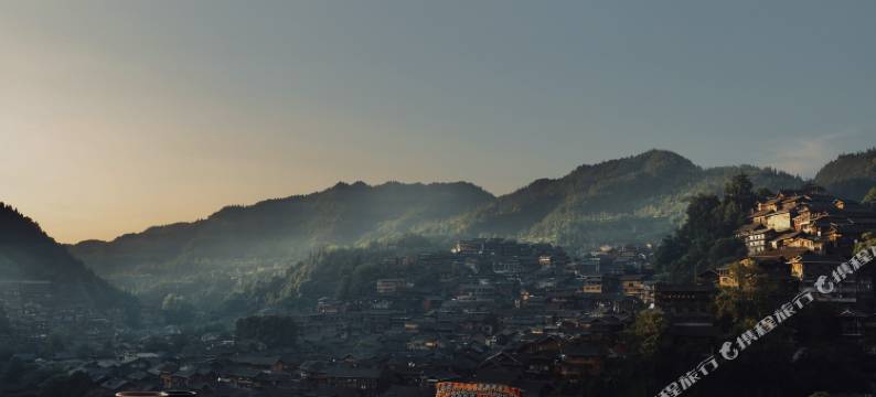 山与宿·花庄园(西江千户苗寨观景台店)图片