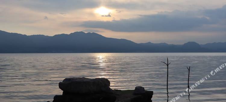 抚仙湖闲情逸致民宿图片