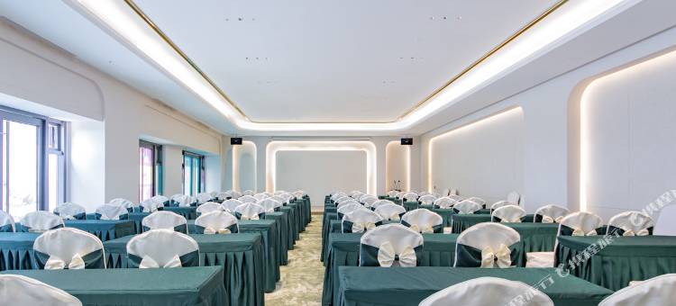 欧暇·地中海酒店(鄂州梁子湖店)图片