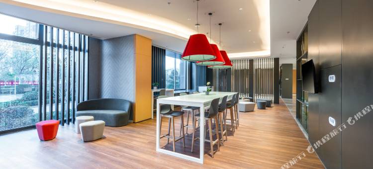 辛集中心智选假日酒店图片