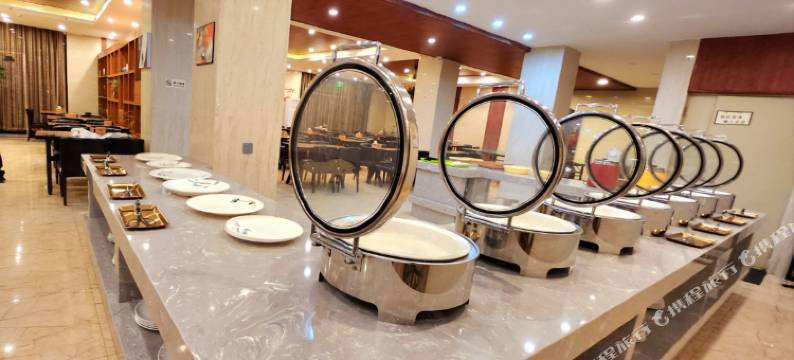 凤城万泽温泉度假酒店图片