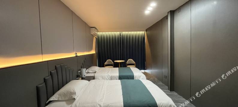 阿拉善左旗腾格里漠北牧歌酒店图片