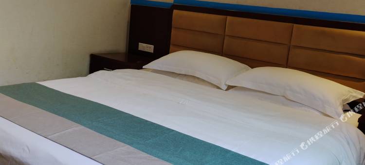 荥经荥城宾馆图片