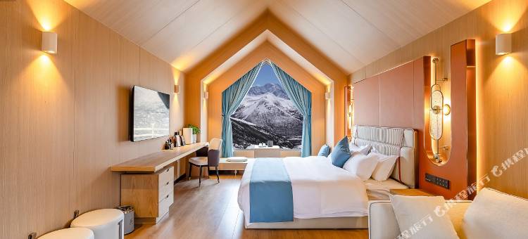 禾木三百所民宿图片