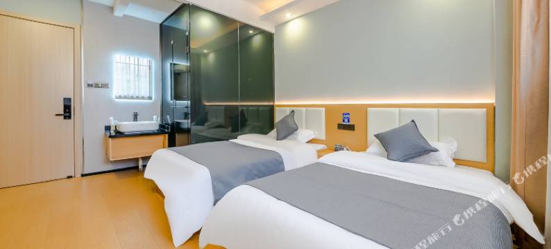 青岛峰陶庭商务酒店图片