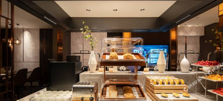 乔治莫兰迪酒店(日照万象汇万平口景区店)图片