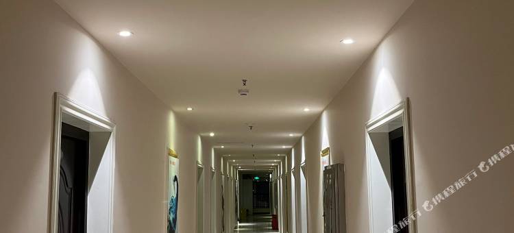 廷泊巷民宿(龙华地铁站店)图片