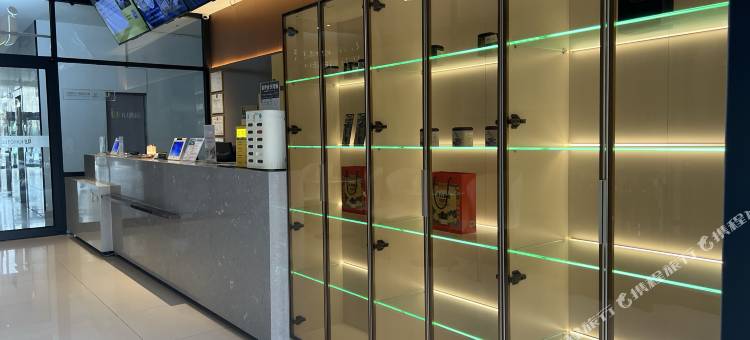IU酒店(淄博西班牙风情街小义乌商品城店)图片