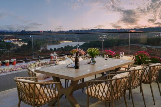 弥勒韵景莊园酒店(东风韵小镇弥勒高铁站店)