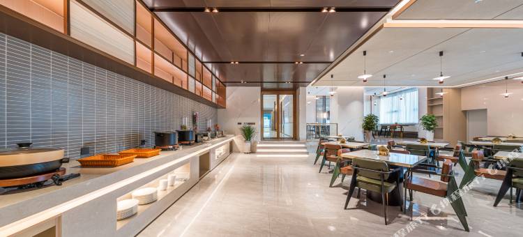 锦江之星酒店(塔城地区乌苏火车站九莲泉公园店)图片