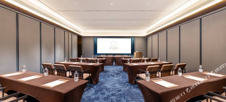 托克逊桔子水晶酒店图片